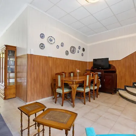 Homely Casa Mari Loli Daire *